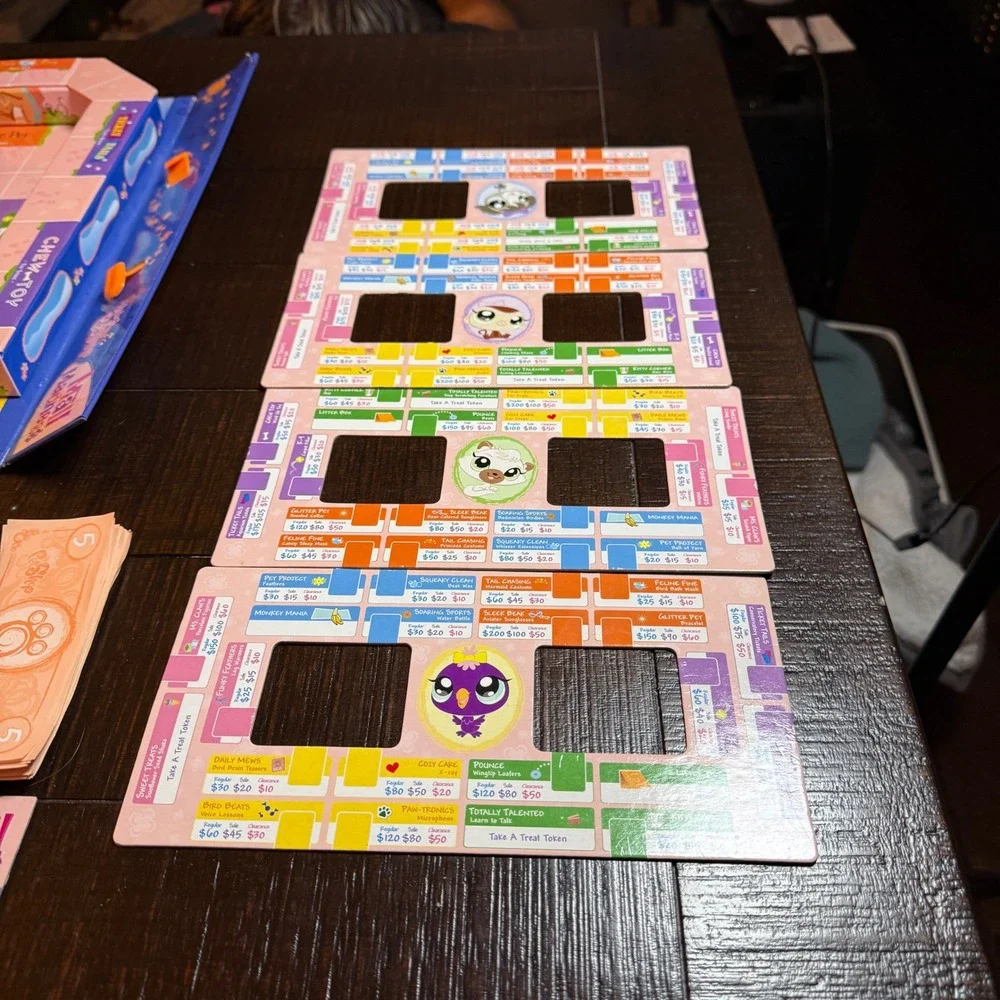 Littlest Pet Shop Mall Madness Board Game Pink Blue Electronic Shopping Figures